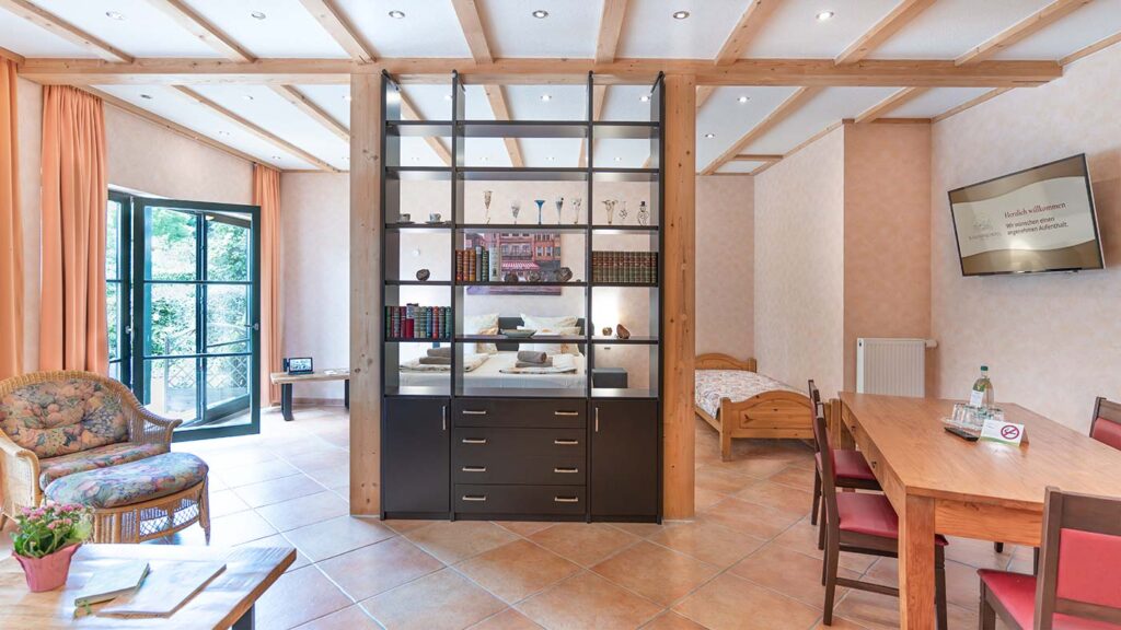 schlossberghotel-sonnenhuegel-premium-familienzimmer-10-(5)